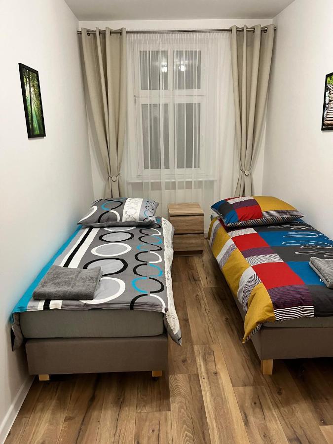 Luksusowy Apartament Przy Dworcu Szczecin Kültér fotó
