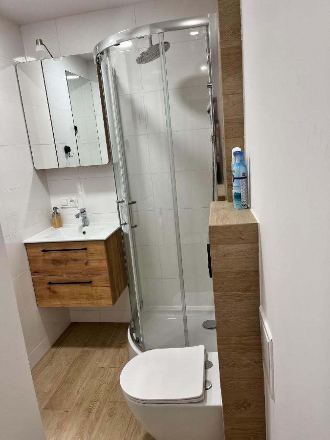 Luksusowy Apartament Przy Dworcu Szczecin Kültér fotó